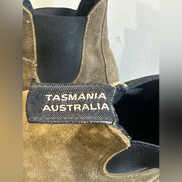 Blundstone Rustic Brown Leather Boots - Picture 3 of 9